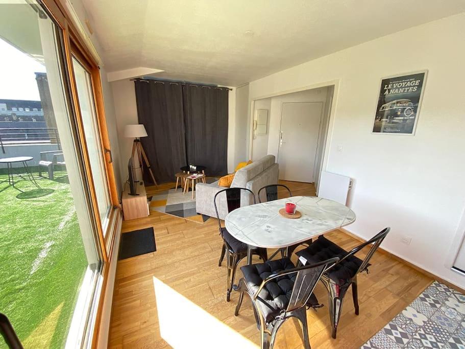 Grand Studio, Belle Terrasse Avec Vue Nantes Exterior photo